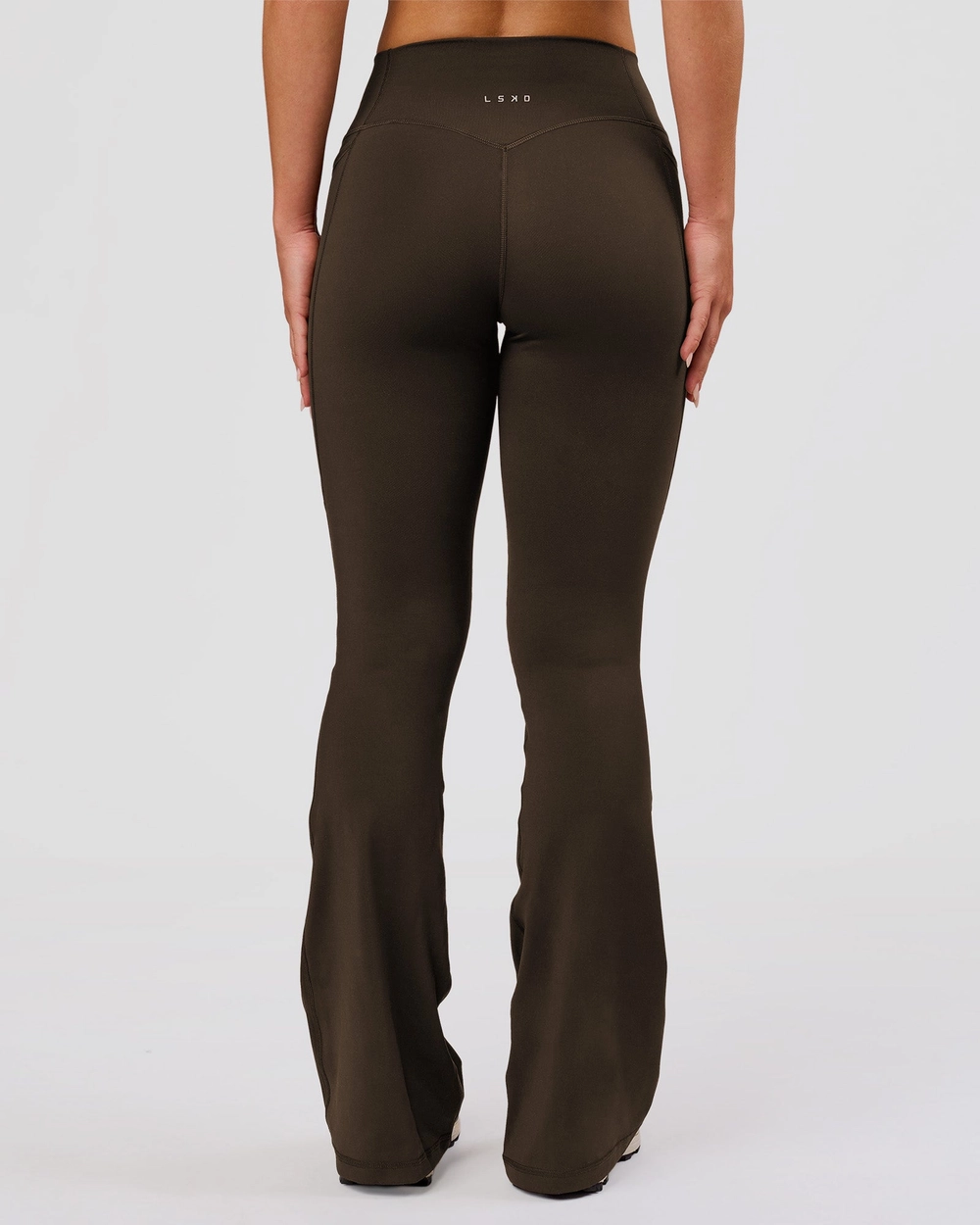 Fusion V-Contour High-Rise Flared Petite Legging Pockets - Ground Coffee